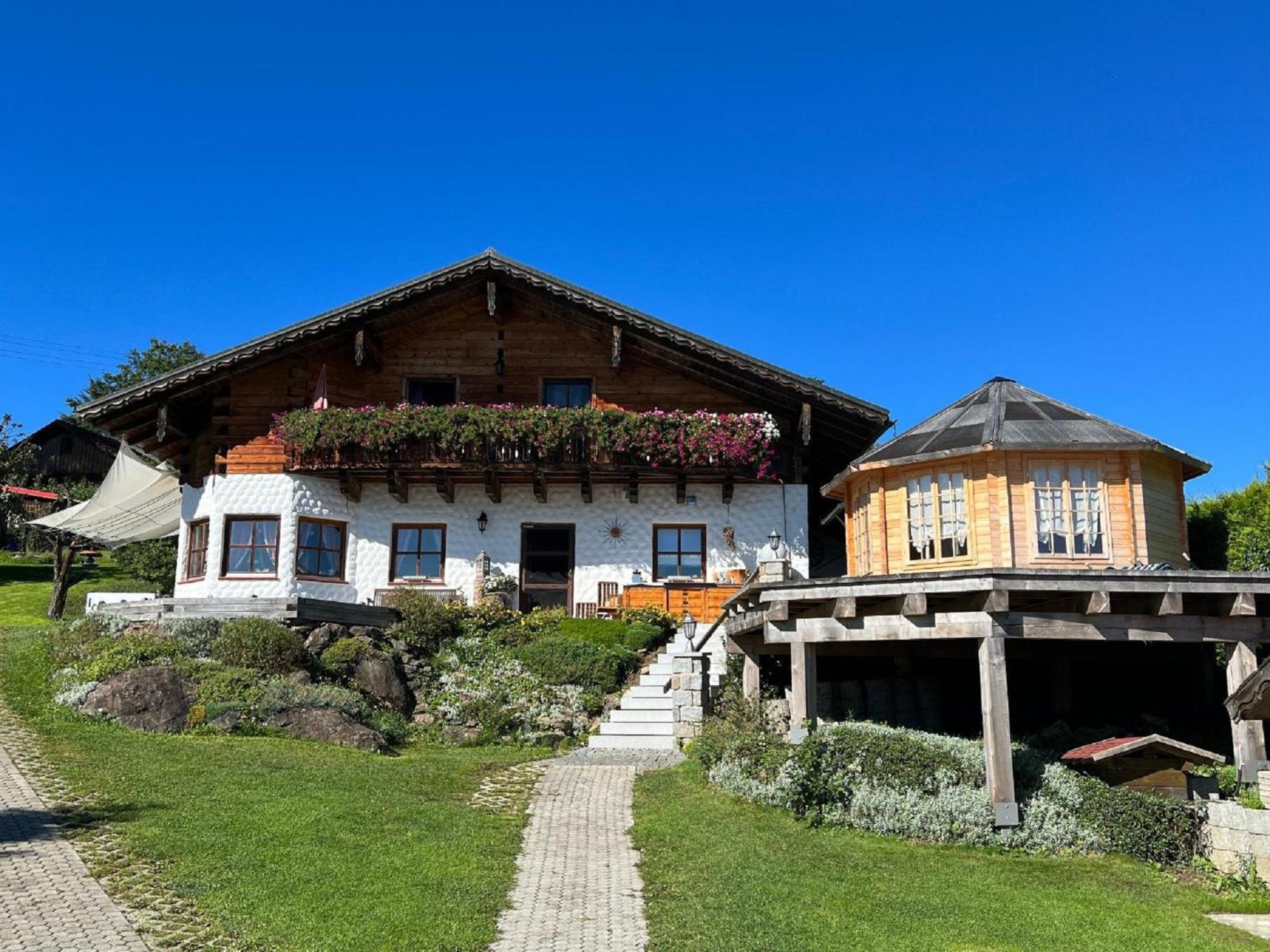 Ferienwohnung "Auszeit" Mit Garten Sankt Oswald-Riedlhuette Exterior foto
